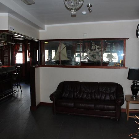 Klover Hotel Sauda Экстерьер фото